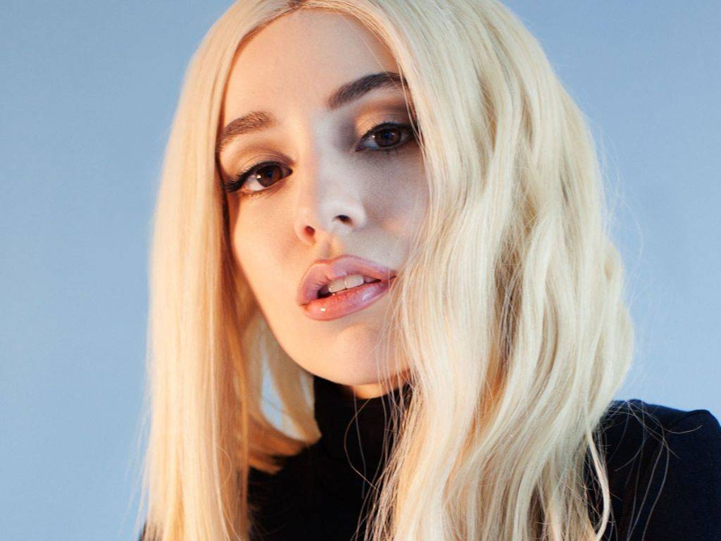 Ava Max