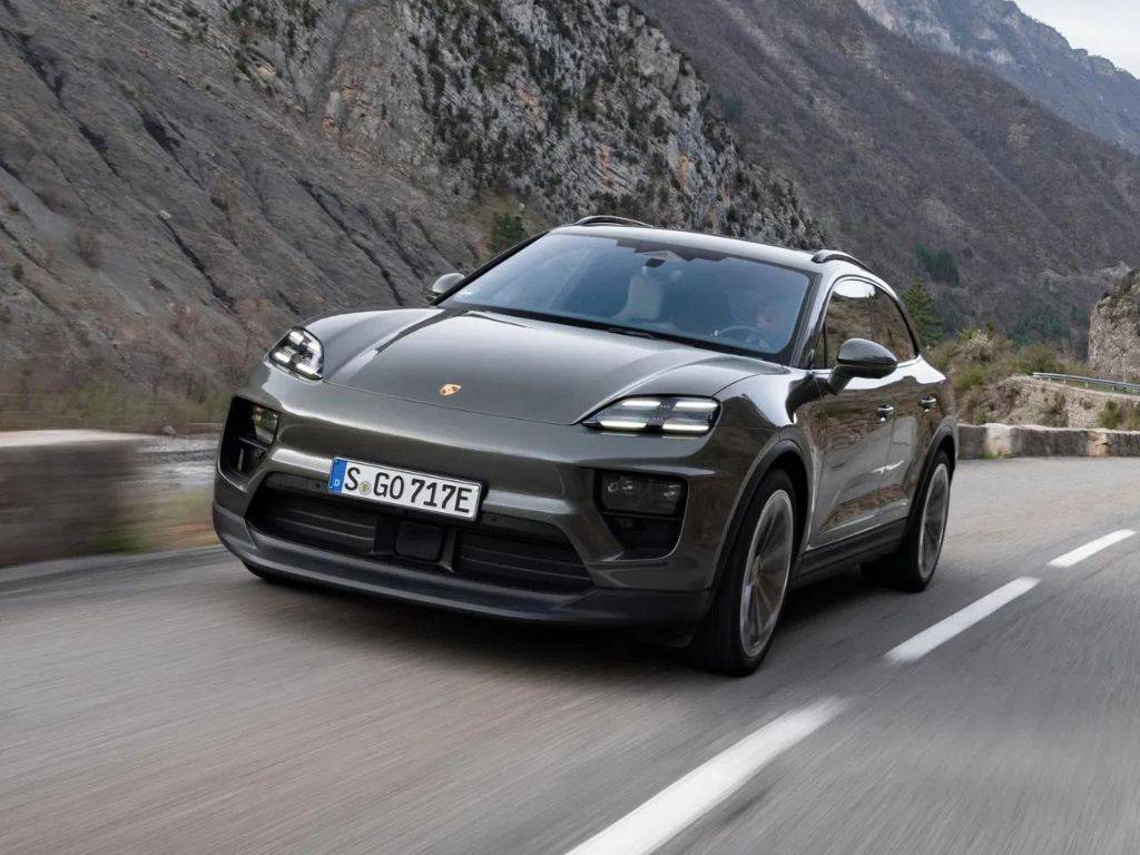 Porsche Macan (2024)